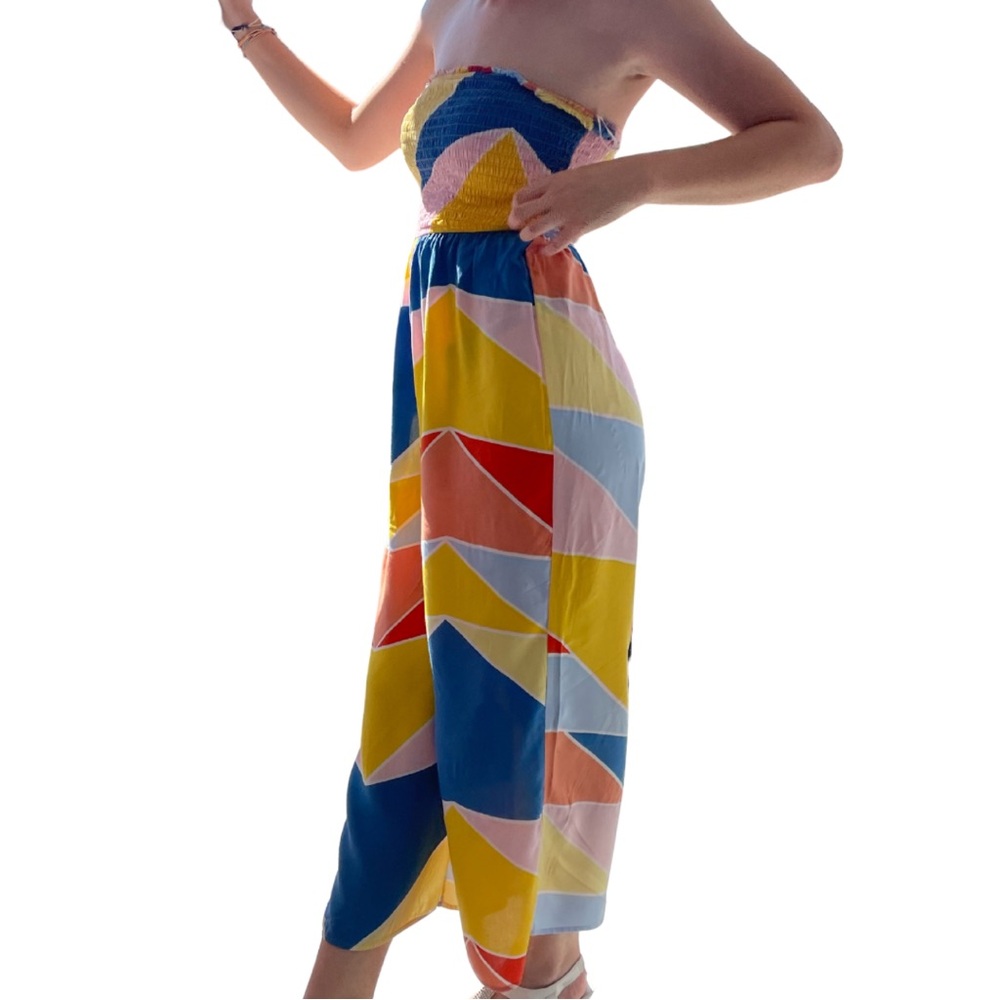 Forever 21 Strapless Multicolor Geometric Jumpsuit. - Picture 2 of 6